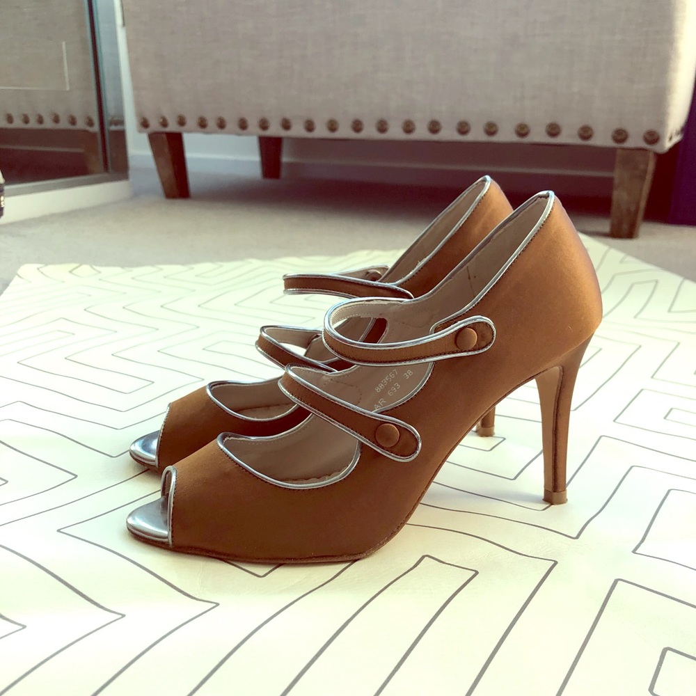 Boden heels